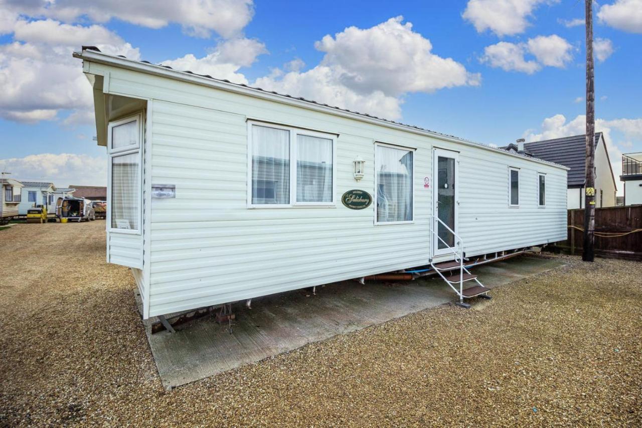 Dog Friendly 8 Berth Caravan, Minutes From The Beach In Hunstanton Ref 13003L Hotel Exterior photo